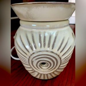 Scentsy Socorro Sun Burst Full Size Wax Warmer w/o Bulb Retired & Rare